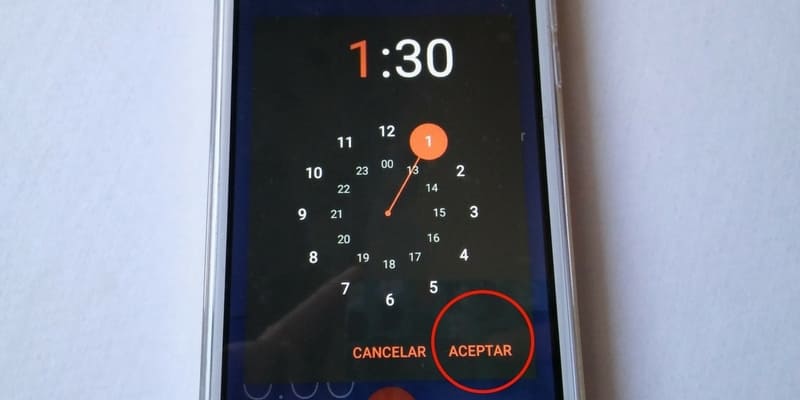 como usar la alarma en el celular exo spanky